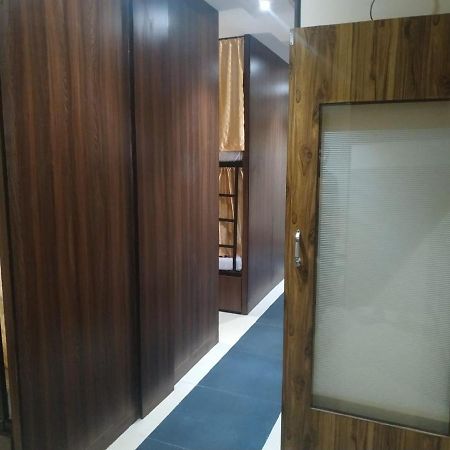 Almas Dormitory 24 Hours Aircondition Mumbai Exterior foto